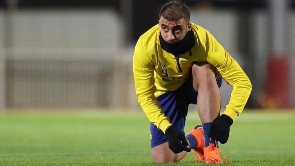 حمد الله يسافر إلى المغرب لتلقي العلاج من إصابته