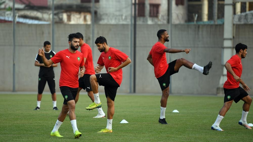 "المحليون" يواجهون التوغو بدون خدمات الثنائي حافيظي والنفاتي