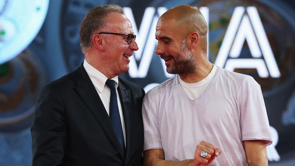 رومينيجه: "جوارديولا وأنا نكتب لبعضنا البعض عبر الرسائل القصيرة لأنه ليس من محبي الـ'واتساب'"