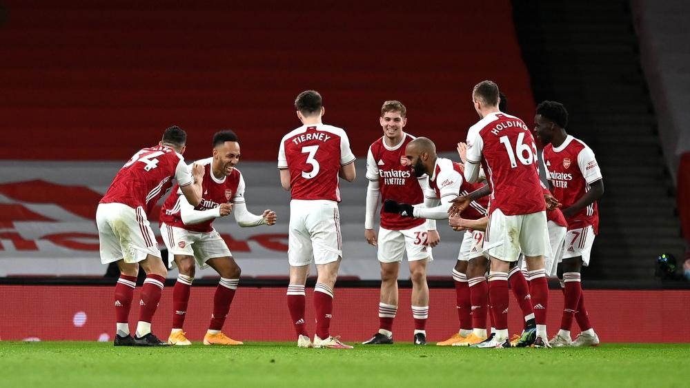 آرسنال يواصل صحوته ويهزم نيوكاسل بثلاثية