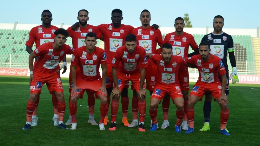 من بينهم عماد الكيماوي والمهدي الهاكي .. حسنية أكادير تؤهل سبعة لاعبين دفعة واحدة