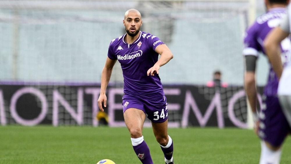 روما يُعاود الاهتمام بسفيان أمرابط ويُخطِّط لتحرُّك "مُحتمل" لمحاولة ضمّ المغربي