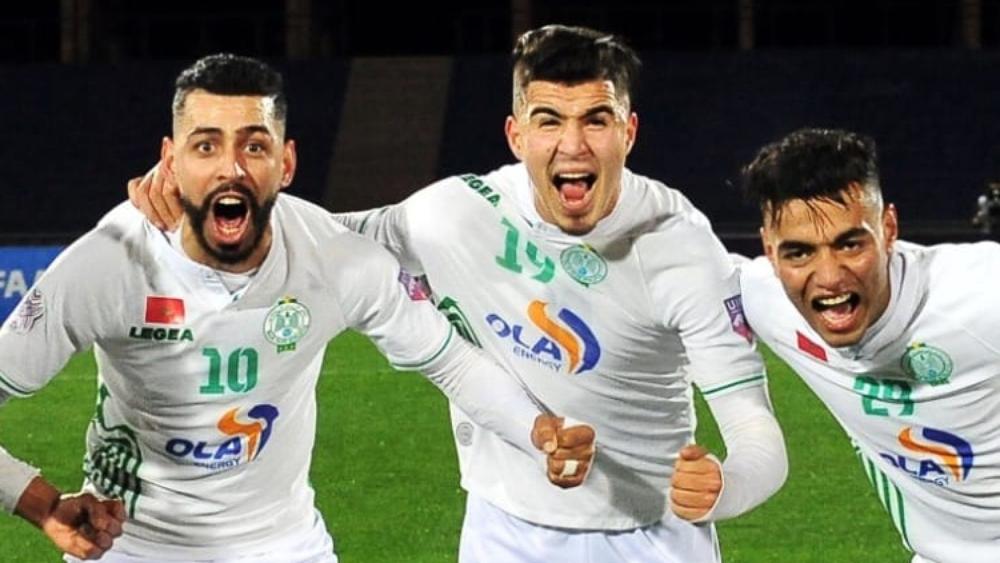 الرجاء يستأنف تداريبه دون تحديد موعد إجراء فحص "كورونا" للاعبيه وطاقمه التقني