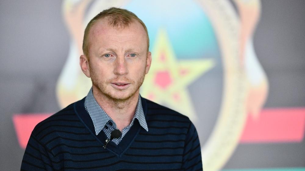 فاندربروك يستقر على أعضاء طاقمه الفني داخل الجيش الملكي