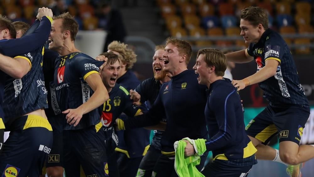 السويد تهزم فرنسا وتصعد لنهائي بطولة العالم لكرة اليد