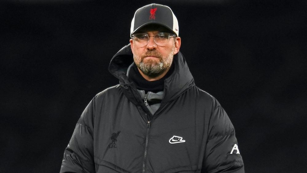 كلوب غير واثق من خطط ليفربول لتدعيم الدفاع: "لا أعلم ولكننا سنحاول"