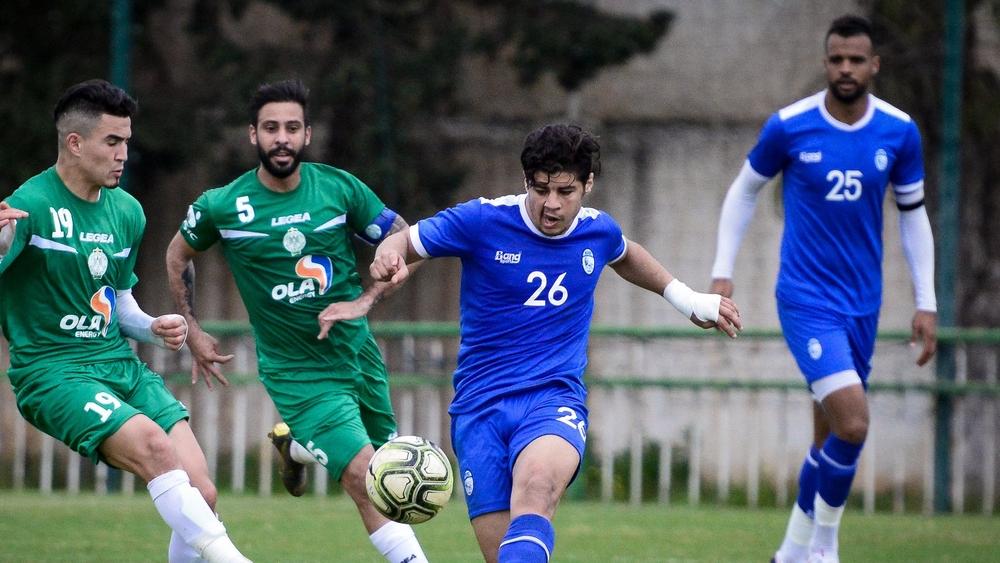 واد زم: "مباراتنا أمام الرجاء كانت متكافئة".. أنصاره: "كيف تُبرِّرونها وقد انهزمتهم بالثلاثة؟!"