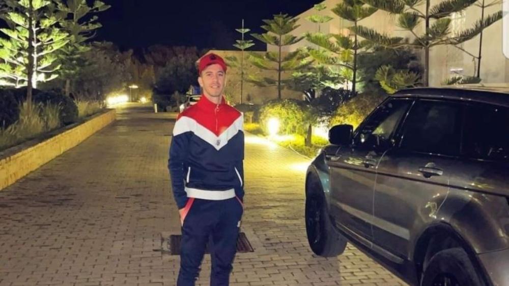 أيوب لكحل: "عرض الماص أسعدني وأي لاعب يتمنى حمل قميصَ نادٍ بتاريخه ومرجعيته"