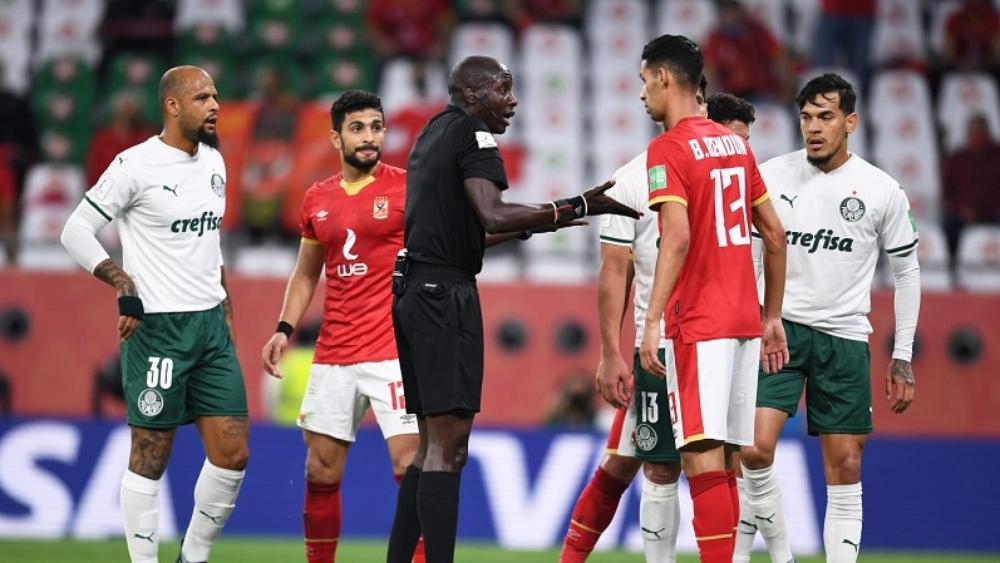 بمشاركة بنون.. الأهلي يتجاوز بالميراس بضربات الترجيح ويحقق الميدالية البرونزية في مونديال الأندية