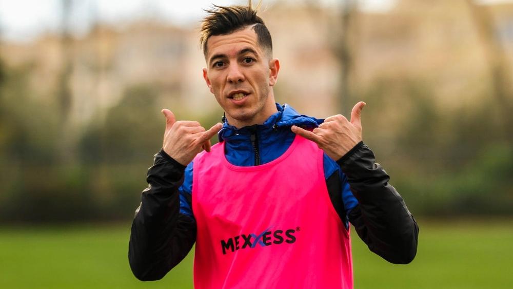 أيوب لكحل: "أنا وعائلتي نحب المغرب الفاسي وسأحقق الألقاب مع الفريق"