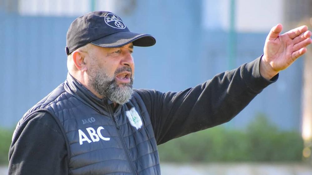 بنشيخة: "وضعية الفريق لا تسمح بتعثر جديد بعد المباريات الخمس الأولى التي قدمنا فيها أداء كارثيا"