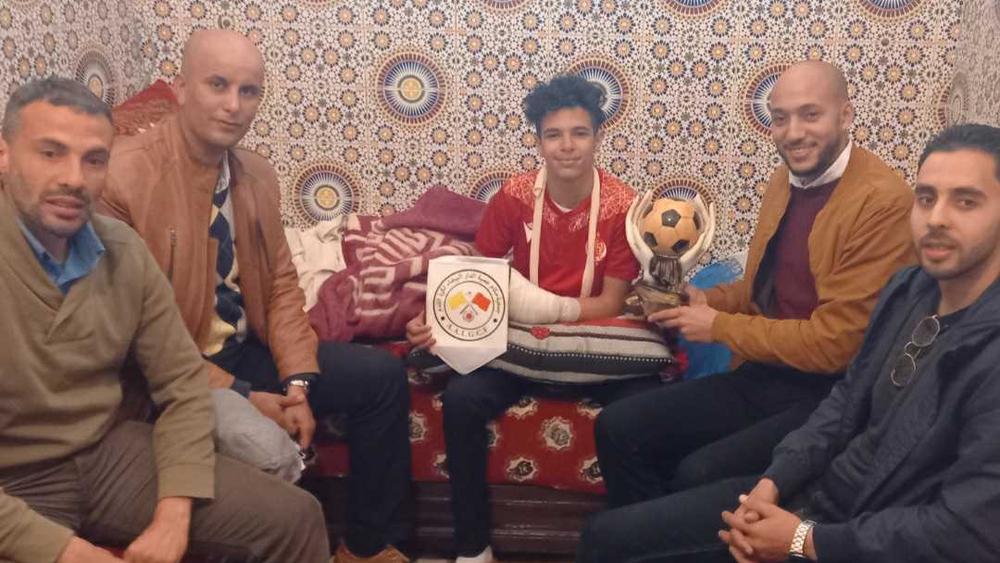 جمعية حكام عصبة الدار البيضاء الكبرى تقوم بزيارة لحارس مرمى فتيان فريق الوداد