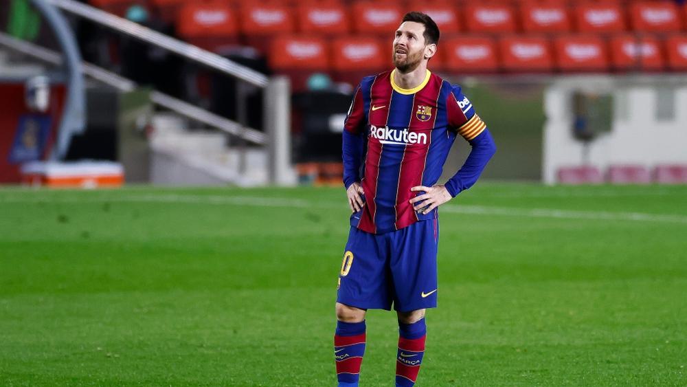 هل عاش ميسي "كابوسًا" في آخر لياليه الأوروبية على ملعب "كامب نو"؟