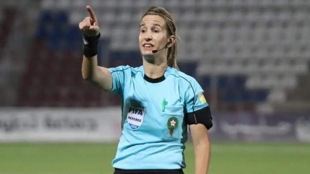 تعيينات حكام الجولة السابعة من البطولة الاحترافية "إنوي" وبشرى كربوبي تدير مباراة س.واد زم ود.الجديدي