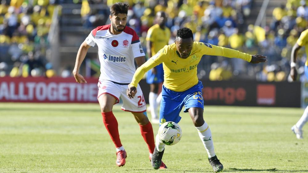 خاص/ دول الغابون والنيجر وبوركينافاصو تعطي موافقتها على استقبال مباراة الوداد الرياضي وكايزر شيفس الجنوب أفريقي