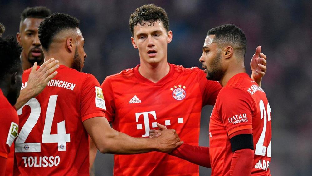 بايرن ميونخ يُشدّد الإجراءات الوقائية ويُجري اختبارات كورونا للاعبيه وطاقمه الفني يوميًا