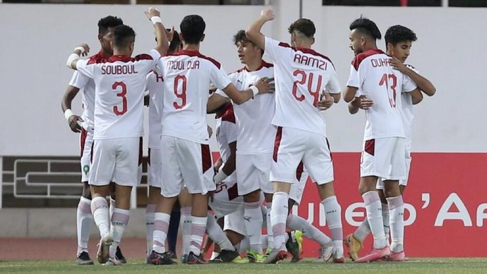 "الأشبال" يتصدرون المجموعة بثلاثية في مرمى تنزانيا ويبلغون ربع نهائي كأس أفريقيا للشبان