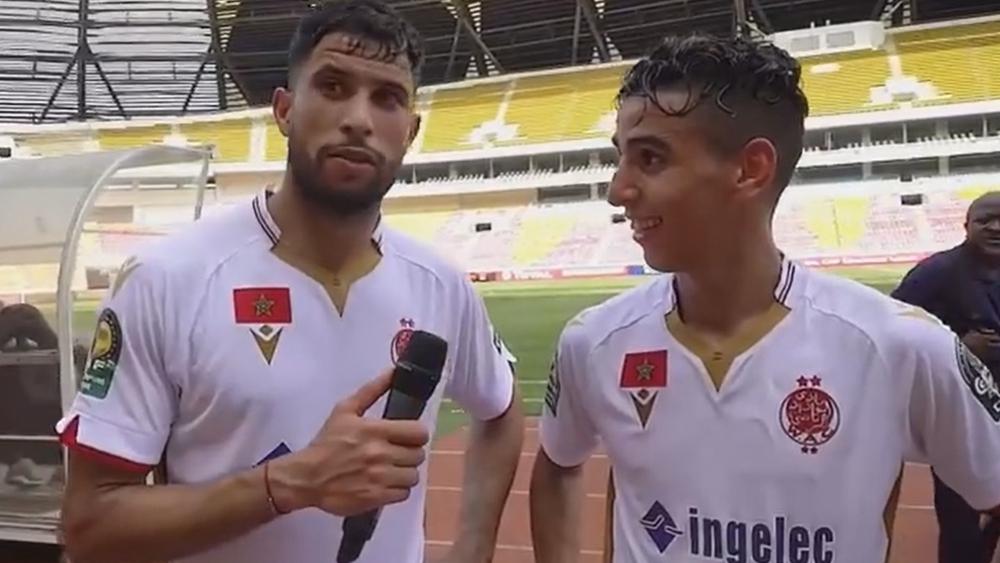 جبران يلعب دور المراسل واللافي يجيب: "فوز صعب بعد رحلة شاقة"..  والأول يرد: "ما هي إلا البداية والقادم أجمل"