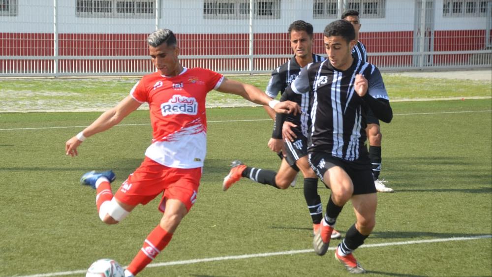 وداد فاس يُسقط ج.سلا على أرضها بثلاثية والتعادل يسيطر على مبارتي ر.بني ملال و"الطاس" وو.تمارة أمام الكوكب