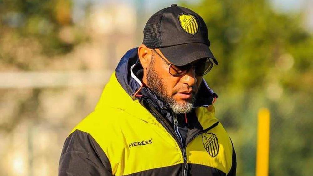 بعد خمسة أيام من تعاقدها مع غاموندي.. إدارة المغرب الفاسي تعلن فك ارتباطها بعبد اللطيف جريندو