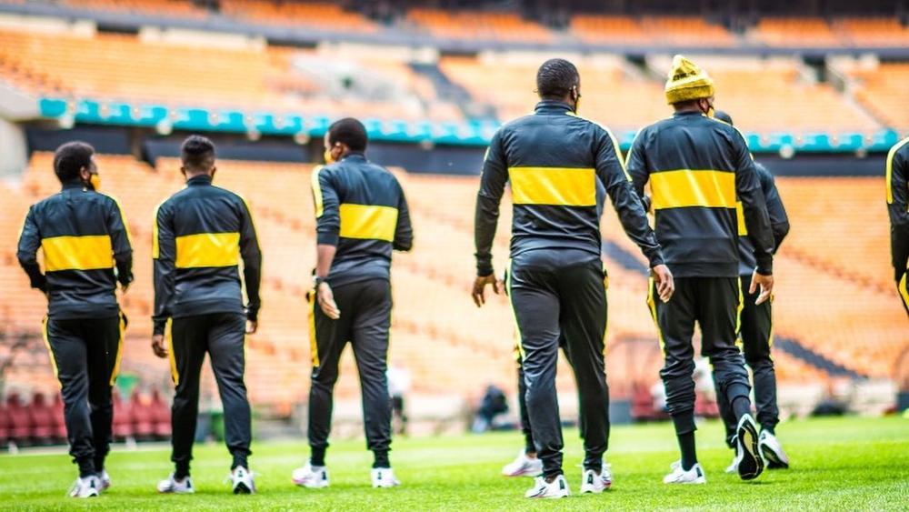 خسارته أمام الوداد عمقت جراحه.. الصحافة الجنوب أفريقية تلمح لـ"ثورة مرتقبة" في كايزر شيفس برحيل العديد من الأسماء في نهاية الموسم!