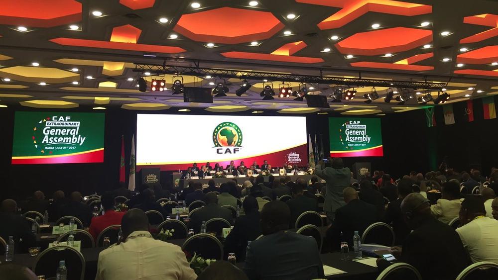 بسبب الوضعية الوبائية في المغرب.. الـ"كاف" يمنع "الحضور الإعلامي" في الجمعية العامة و كأس أفريقيا لأقل من 17 سنة