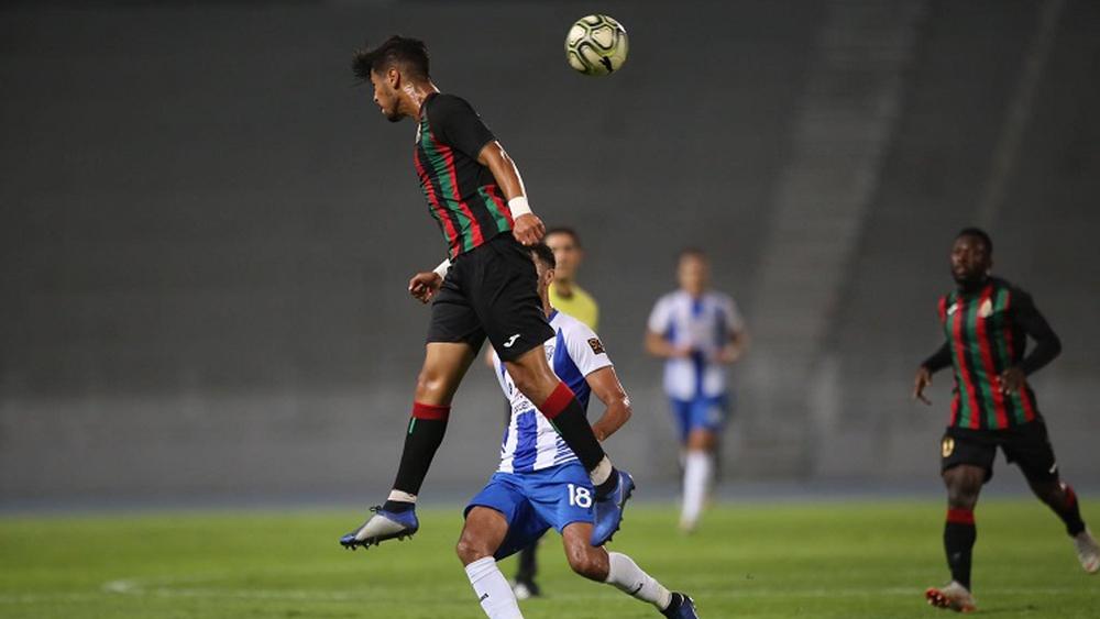 مباراة اتحاد طنجة والجيش الملكي عن ثمن نهائي "كأس العرش"/ تشكيلة الفريقيْن