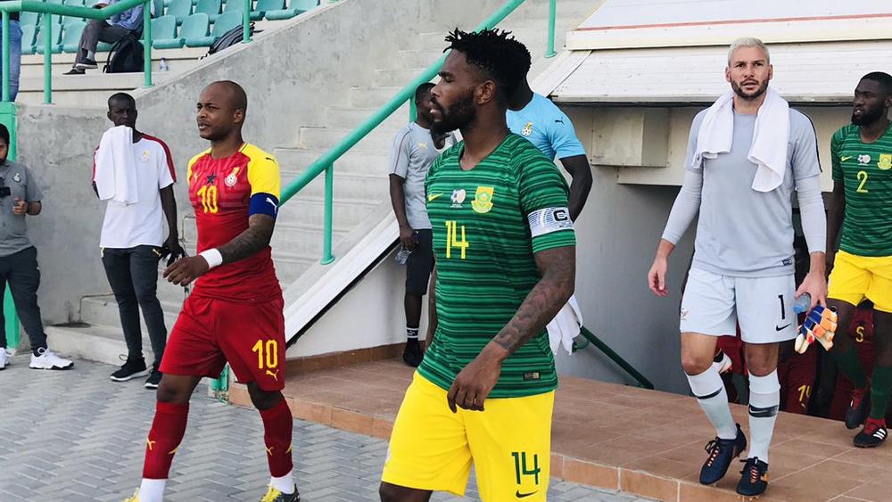 بعد رفض المغرب والجزائر دخول أنديتها إلى أراضيها.. جنوب أفريقيا تؤكد: "مباراتنا أمام غانا ستجرى في بلدنا ولن تلعب في بلد آخر!"