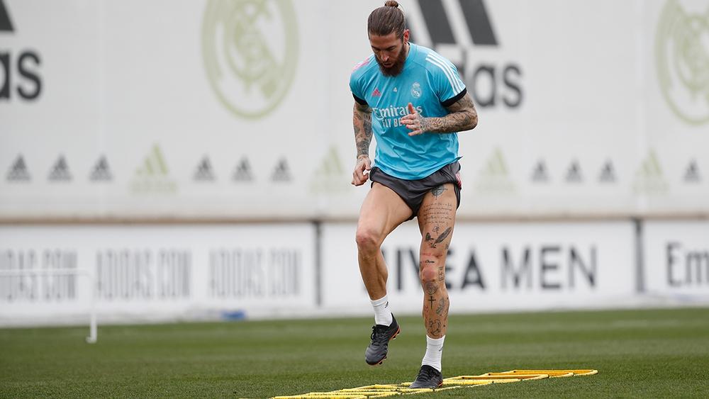 هازارد وراموس وبنزيما يخوضون "جزء من التدريب الجماعي" قبل 3 أيام من "الديربي"