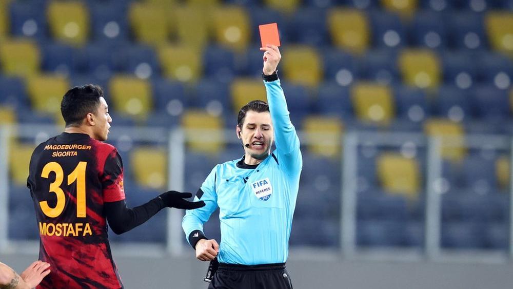 بعد تسجيله 6 أهداف في 6 مباريات.. الاتحاد التركي يوقف المصري مصطفى محمد إثر طرده في المباراة الأخيرة