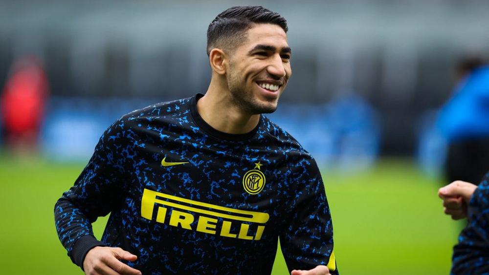 أرسنال وتشيلسي يُجدّدان اهتمامهما بحكيمي ويتحيَّنان فرصة الانقضاض عليه