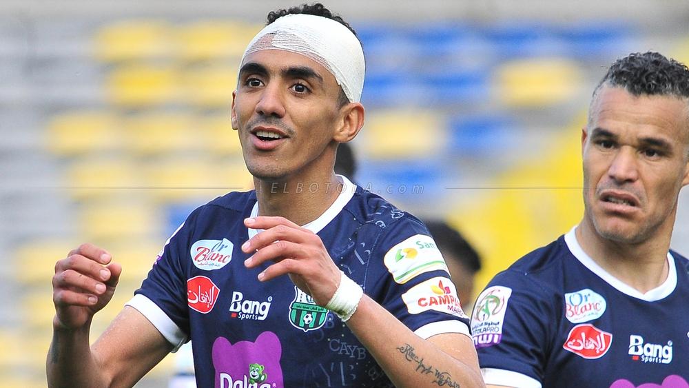 عكس ما وعد به "البيضي" بعد التعادل أمام الرجاء بـ"دونور" .. لاعبو يوسفية برشيد لم يتوصلوا بمنحة 5 آلاف درهم وراتبهم الشهري