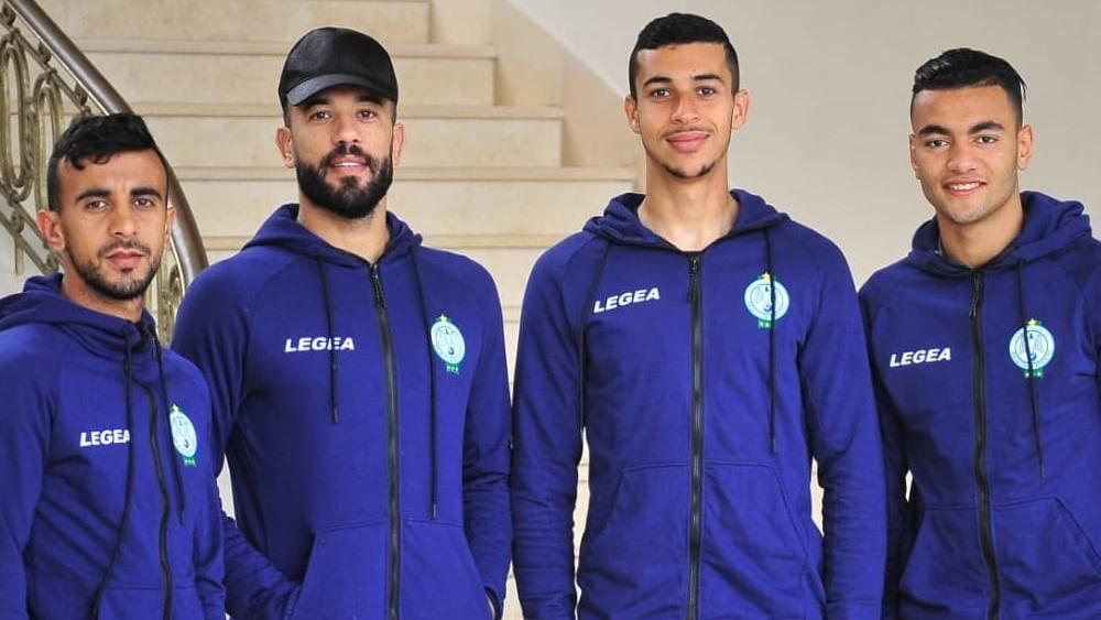 في رحلة تستغرق 10 ساعات مع التوقف بالغابون.. الرجاء يشد الرحال صوب زامبيا لملاقاة نكانا صباح غد الإثنين