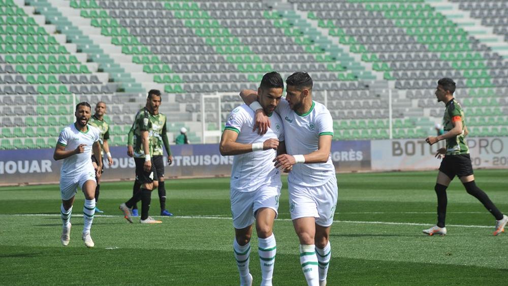 مولودية وجدة تكرم وفادة الدفاع الحسني الجديدي برباعية نظيفة