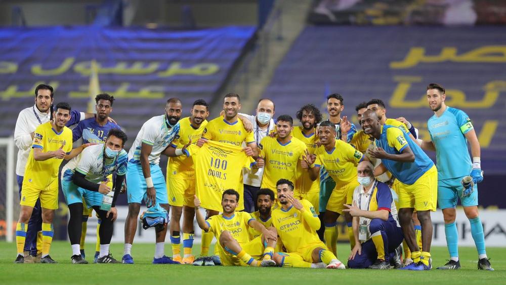 حمدالله يصل إلى هدفه رقم 100 مع النصر السعودي