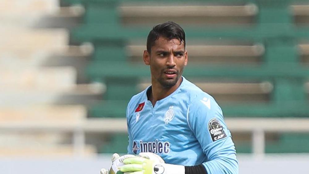 الوداد يُكرّس صلابته الدفاعية.. "الحُمر" وسيمبا التنزاني الفريقان الوحيدان بشباك نظيفة في دور المجموعات