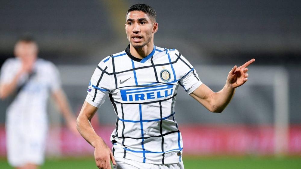 وكيله: "حكيمي سعيد في الإنتر مع كونتي ولا يُمكن استبعاد انتقاله لنابولي مستقبلاً"