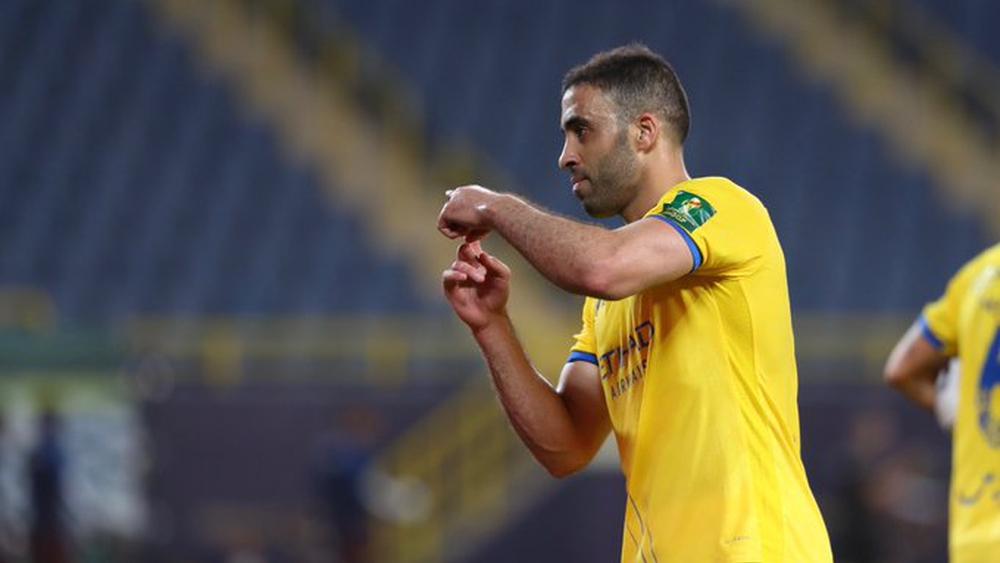 حمد الله بعد إحرازه 100 هدف مع النصر: "واثق من قدراتي وجهزوا القميص رقم 200"