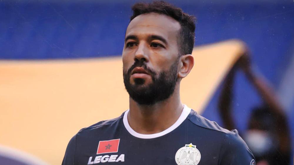 جماهير الرجاء تكافئ أنس الزنيتي بعد مواجهة نكانا باختياره كـ"رجل المباراة"