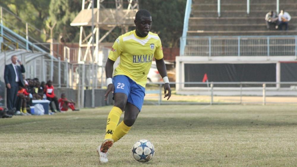 مدافع نكانا عقب السقوط أمام الرجاء: "انهزمنا لأول مرة في ميداننا قارياً بعد 64 مباراة.. إنها خيبة أمل كبرى"