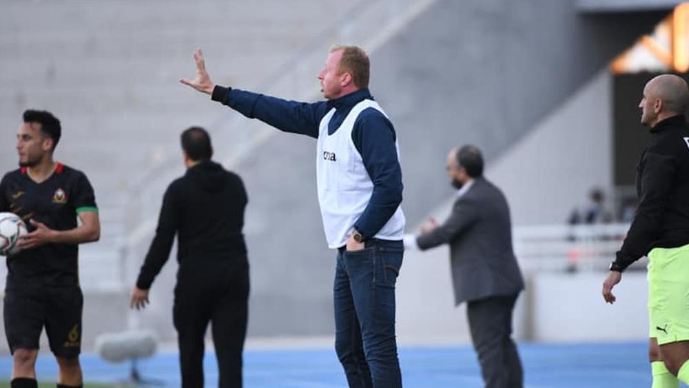 مدرب الجيش الملكي: "لن أقول بأننا أدّينا مباراة كبيرة.. لكنني سعيد بهذا الفوز خارج الميدان"