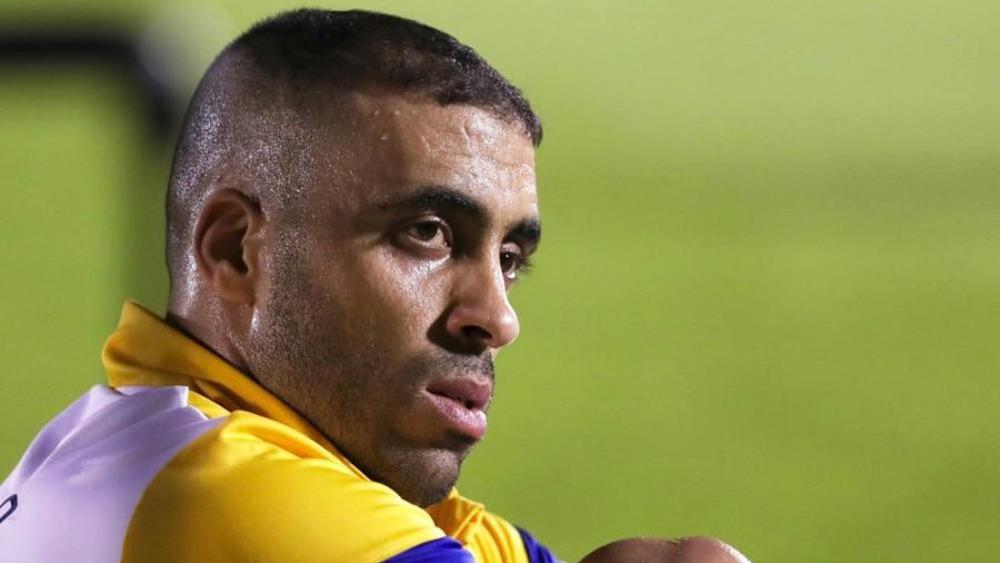 بعد حركته "اللا أخلاقية" تجاه لاعب الفيصلي ومصور المباراة.. نقاد سعوديون يصفون حمد الله بـ"المحترف المستهتر" وقانونيون يتوقعون إيقافه عن ممارسة كرة القدم لسنتين