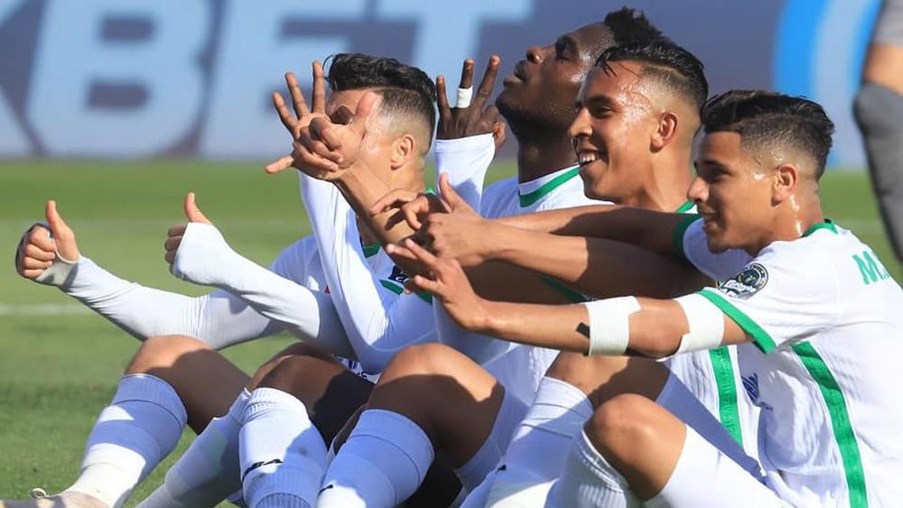 الرجاء يستأنف تداريبه استعدادا لمواجهة بيراميدز وبعثة الفريق تشد الرحال إلى مصر غدا الجمعة عبر طائرة خاصة