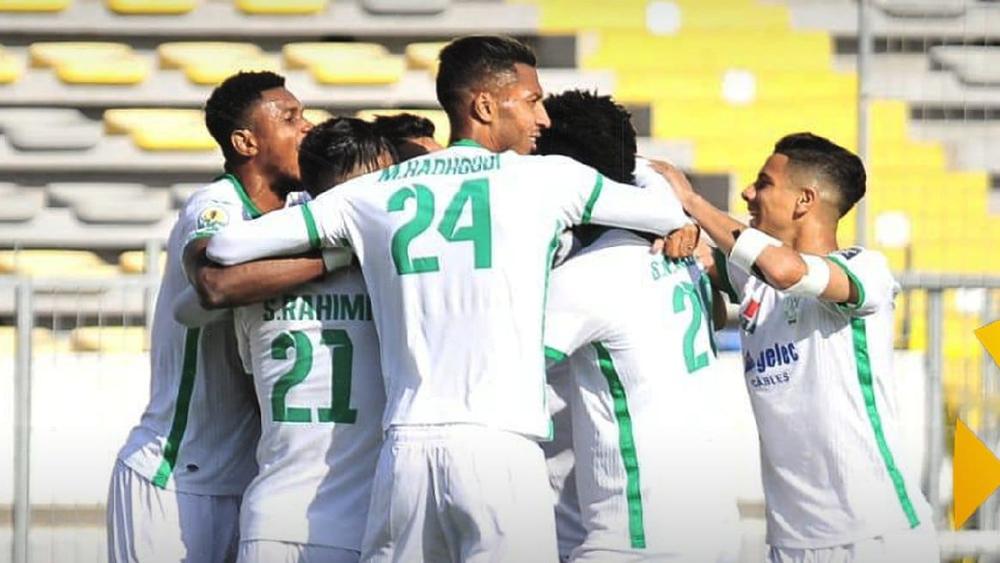 الرجاء يحل ضيفا "ثقيلا" على بيراميدز المصري في كأس الكونفدرالية وعينه على وضع قدمه في الدور الموالي