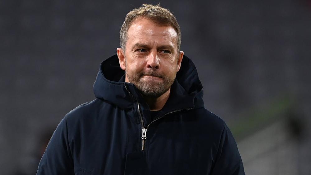 هل حسم فليك بقاءه مدربا لبايرن بعد "الدراما السريالية في باريس"؟