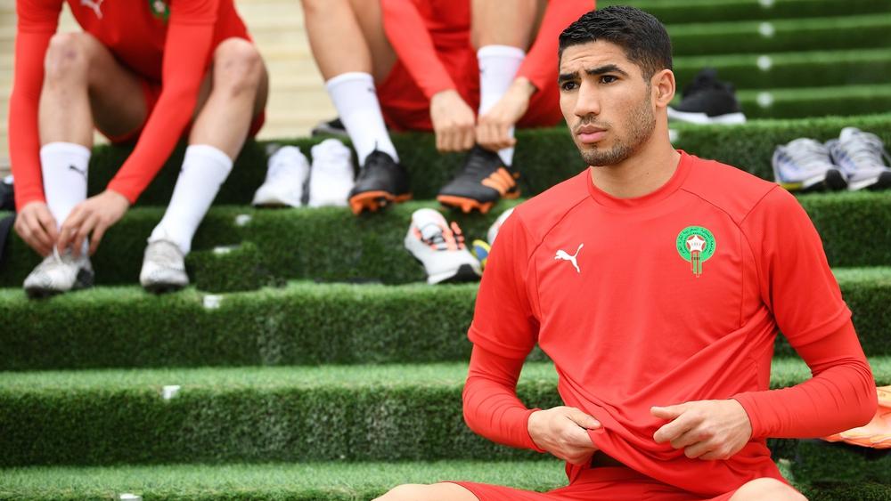 أشرف حكيمي: "لماذا اخترتُ المغرب وليس إسبانيا؟ أشعر بأنني مغربي مثل والدايْ وأنا فخور بذلك"