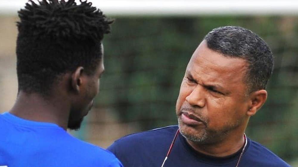 الشابي: "سعيد بمردود اللاعبين.. أظهرنا أن الرجاء بإمكانها السيطرة على المباراة لـ90 دقيقة"