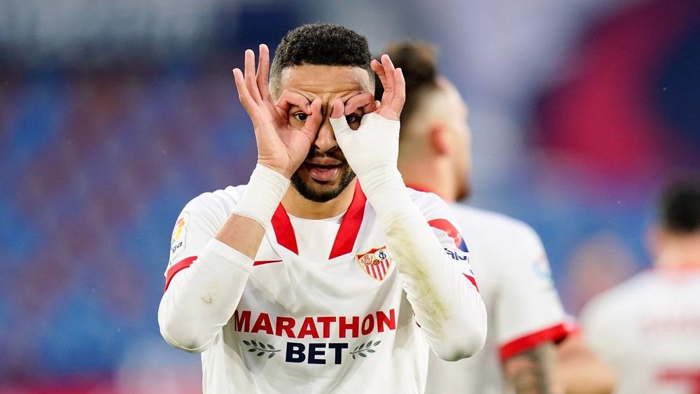 النصيري: "لن أقوم بإحصاء الأهداف.. أهم شيء بالنسبة لي هو مساعدة فريقي على تحقيق الانتصار"