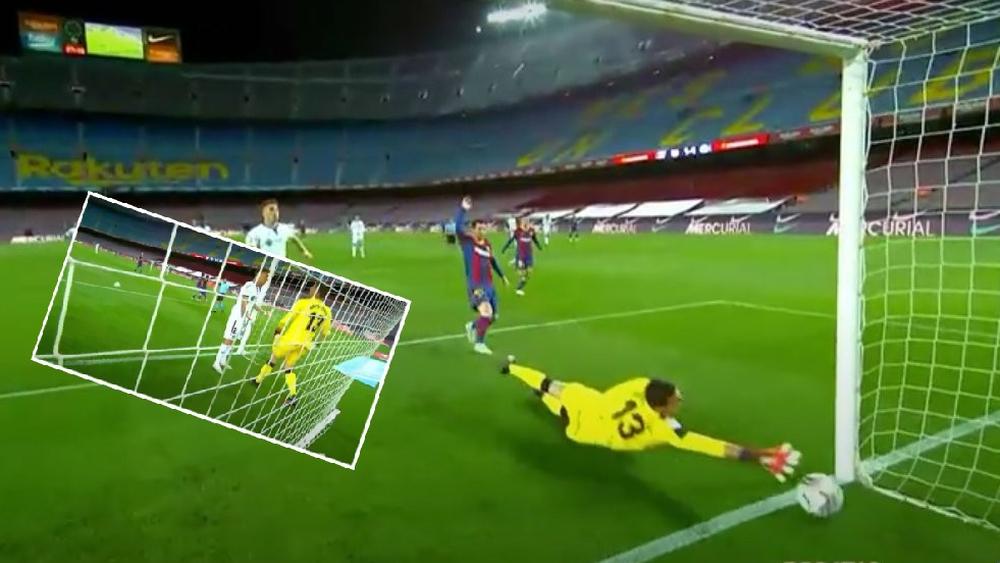 سفيان شاكلا يضع الكرة في مرمى فريقه بطريقة "غريبة" ويمنح التقدم لبرشلونة على حساب خيتافي