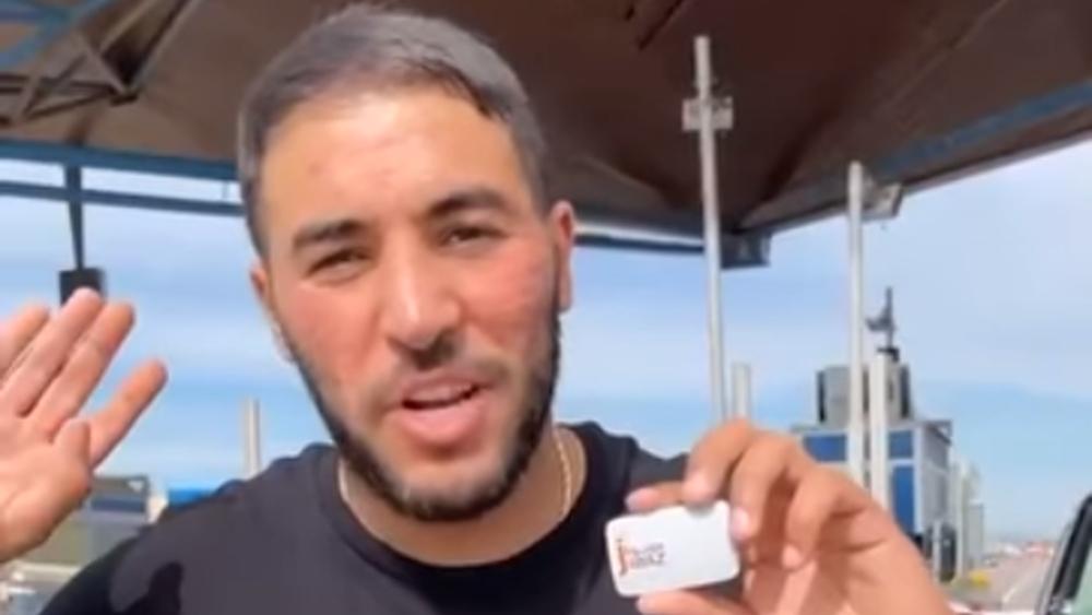 الصالحي لـ"البطولة": "أنا الآن بصدد رفع دعوى قضائية لاسترجاع حقوقي بعد تعرض سيارتي لخسائر مادية في الطريق السيار بسبب جواز"